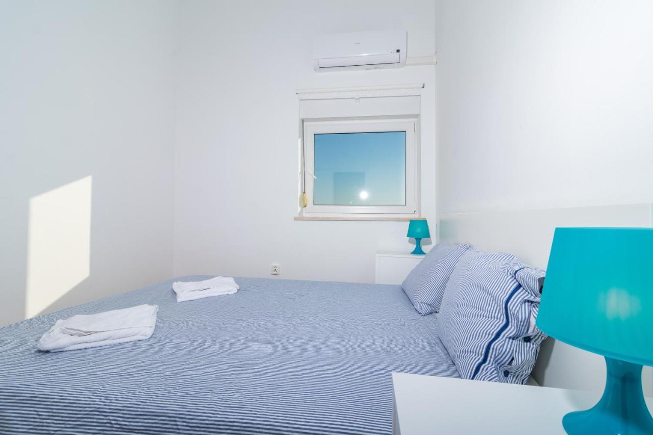 Sea View Apartment Liznjan Bagian luar foto